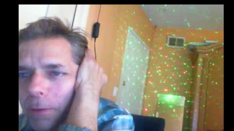 Sophiestar online show from 12-28-24, 10:47