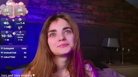 Snapshot of sophiesuvi chatting on 12-06-24, 08:18 Sophie and my bestie Mandy online show from 12-06-24, 08:18