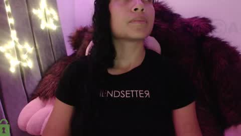 Snapshot of sophiia_dreams chatting on 01-07-25, 12:13 Sophia this is not my real name online show from 01-07-25, 12:13