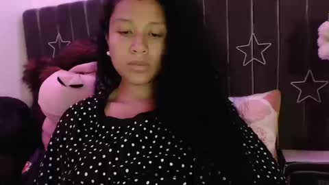 Snapshot of sophiia_dreams chatting on 09-12-25, 12:22 Sophia this is not my real name online show from 09-12-25, 12:22