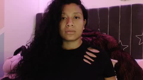 Snapshot of sophiia_dreams chatting on 09-17-25, 12:01 Sophia this is not my real name online show from 09-17-25, 12:01