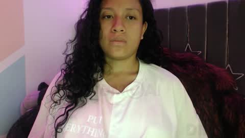 Snapshot of sophiia_dreams chatting on 09-22-25, 11:29 Sophia this is not my real name online show from 09-22-25, 11:29