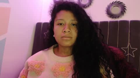 Snapshot of sophiia_dreams chatting on 10-06-25, 11:35 Sophia this is not my real name online show from 10-06-25, 11:35