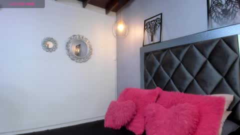 sophi online show from 12-27-24, 02:22