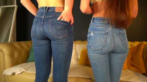 Sophydiva online show from 11-19-25, 06:24