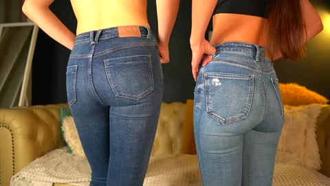 Sophydiva online show from 11-26-25, 04:24