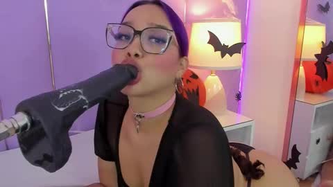 Sophy online show from 10-15-25, 11:54