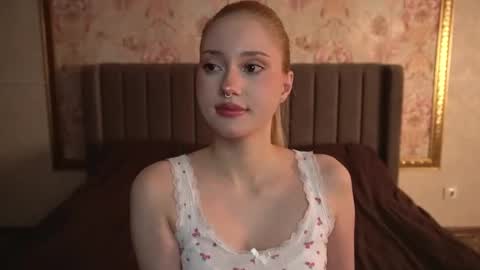 Snapshot of soradusk chatting on 10-25-25, 01:46 soradusk online show from 10-25-25, 01:46