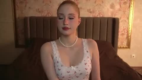 Snapshot of soradusk chatting on 10-27-25, 01:20 soradusk online show from 10-27-25, 01:20