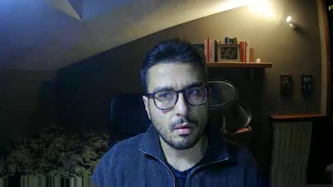 Snapshot of soulground77 chatting on 10-29-25, 07:48 Lucag88 online show from 10-29-25, 07:48