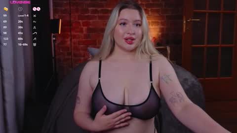 soulmeinme online show from 11-04-25, 08:08