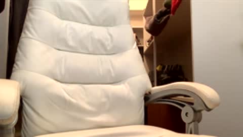 soulsucker28 online show from 11-29-25, 04:26