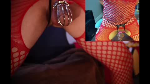 Snapshot of soundingslutslave chatting on 01-14-25, 09:30 soundingslutslave online show from 01-14-25, 09:30