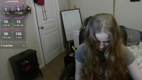 Bunnydathug online show from 12-15-24, 10:39