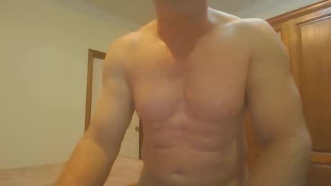 Snapshot of soveryhandsome chatting on 09-08-25, 10:42 soveryhandsome online show from 09-08-25, 10:42