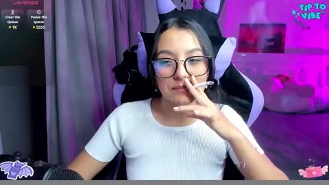 Snapshot of soy___lili chatting on 01-28-25, 11:39 Lili online show from 01-28-25, 11:39