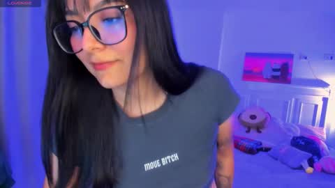 Lili online show from 12-02-25, 12:27