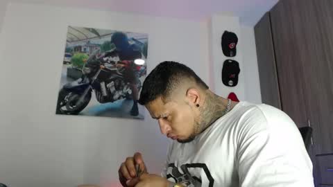 soy_apolo online show from 10-04-25, 03:04