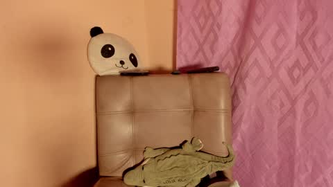 Snapshot of soy_jacky18 chatting on 12-15-24, 06:51 Jacky online show from 12-15-24, 06:51