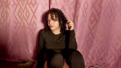 Snapshot of soy_jacky18 chatting on 02-26-25, 04:03 Jacky online show from 02-26-25, 04:03