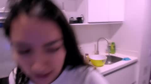 Snapshot of soy_miia chatting on 12-02-24, 08:22 MIA online show from 12-02-24, 08:22