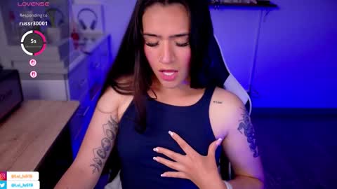 Snapshot of soyabby_ chatting on 10-27-25, 11:09 Luisa online show from 10-27-25, 11:09