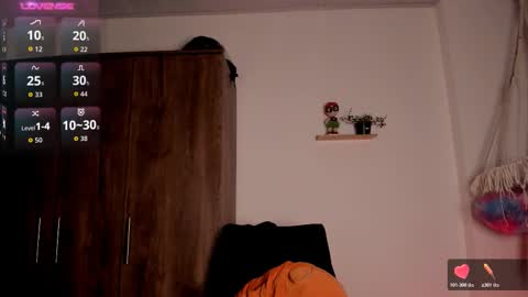 Sami Diaz   online show from 02-04-26, 08:31