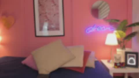 Snapshot of soysaraa_ chatting on 02-12-26, 06:19 Aleja online show from 02-12-26, 06:19