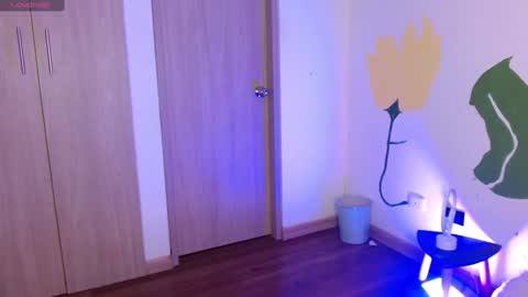      online show from 02-02-25, 07:41