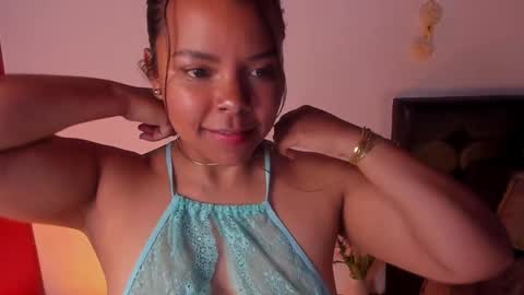 Snapshot of soytucolor chatting on 01-05-25, 12:21 Paula  add me on snap online show from 01-05-25, 12:21