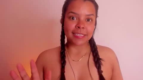 Snapshot of soytucolor chatting on 03-08-25, 11:18 Paula  add me on snap online show from 03-08-25, 11:18