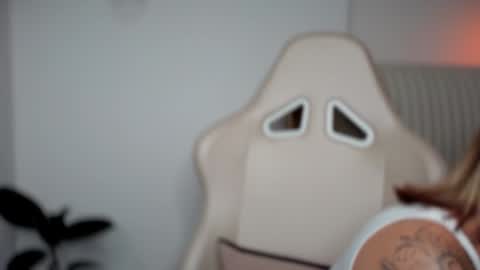 Snapshot of soytulu_ chatting on 12-02-24, 10:23 brisa  s online show from 12-02-24, 10:23