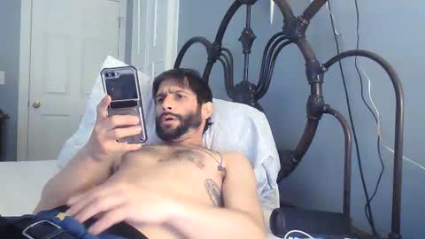 Snapshot of spacecase843 chatting on 02-24-25, 05:11 TrndSettrz online show from 02-24-25, 05:11