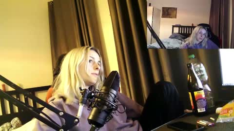 Spacegirl online show from 12-24-24, 04:30