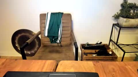 Spacegirl online show from 01-09-25, 12:03