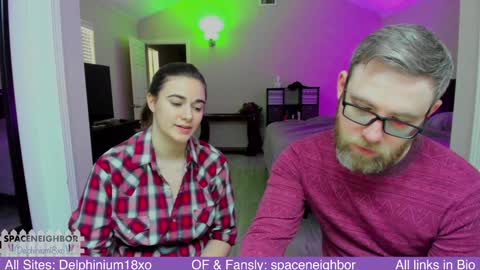 Snapshot of spaceneighbor chatting on 12-09-24, 08:44 Spaceneighbor online show from 12-09-24, 08:44