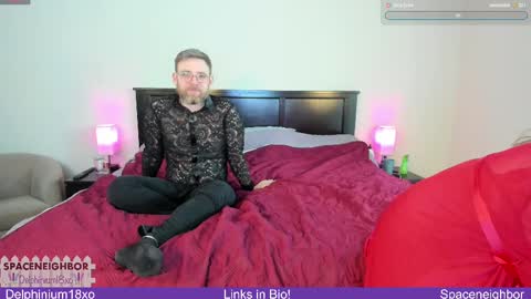 Snapshot of spaceneighbor chatting on 02-15-25, 04:14 Spaceneighbor online show from 02-15-25, 04:14