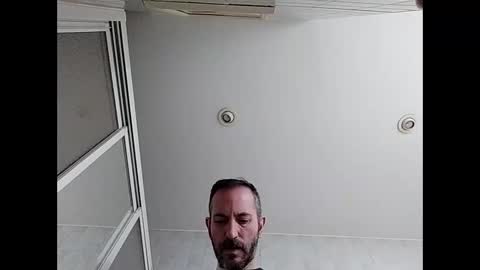 Snapshot of spanishharddick chatting on 01-28-25, 02:11 Manu online show from 01-28-25, 02:11