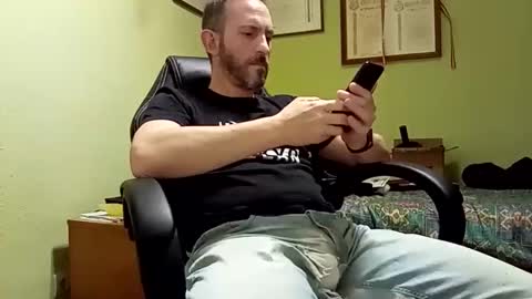 Snapshot of spanishharddick chatting on 03-04-25, 05:56 Manu online show from 03-04-25, 05:56