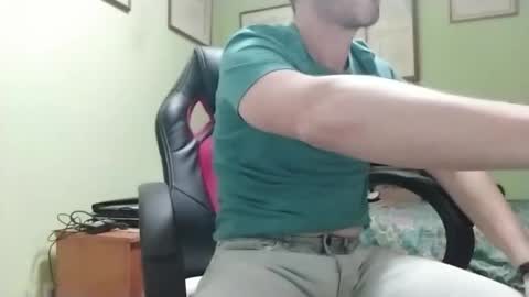 Manu  online show from 11-19-25, 05:07