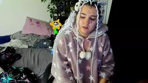 Evgenia online show from 01-06-25, 03:09