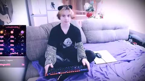 sparkyferret online show from 11-30-25, 02:37