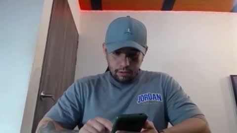     online show from 02-04-25, 05:10