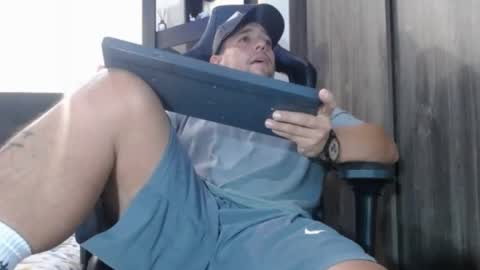     online show from 04-15-26, 06:09