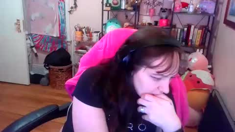 Snapshot of spawnofademon chatting on 01-11-26, 03:33 spawnofademon online show from 01-11-26, 03:33