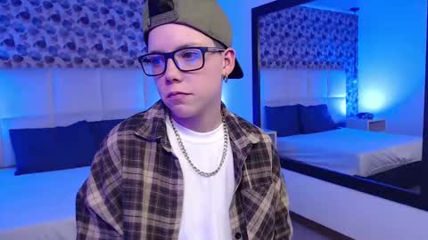 spencerm_ online show from 10-25-25, 08:58