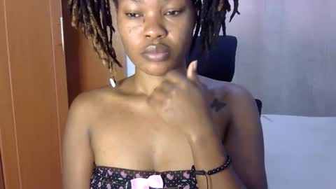 Spicy kerrine online show from 03-07-25, 08:13