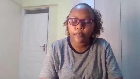 spicy_vibezz online show from 10-21-25, 07:42