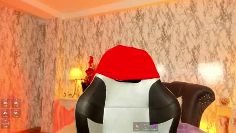 Amelia      GTM-5 817       IG Spicychoco am online show from 01-07-25, 07:38