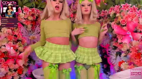  Alison  Sharon  online show from 11-30-25, 04:38